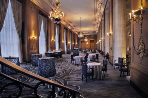 hilton chicago