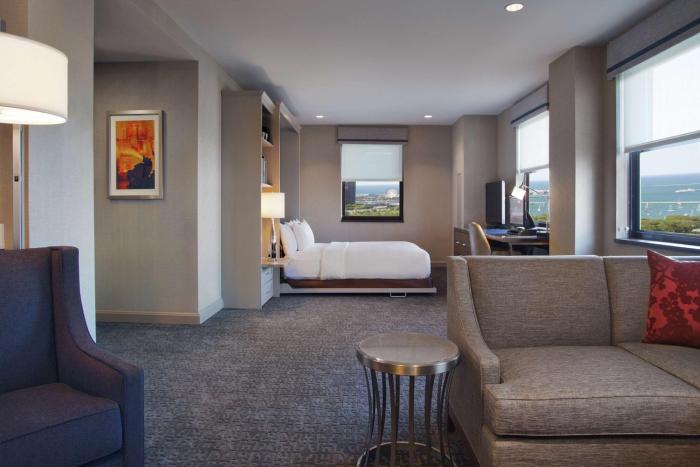 hilton chicago