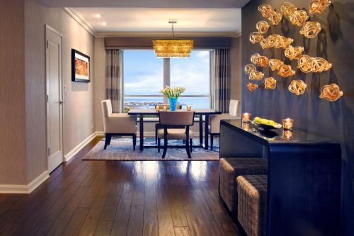 hilton chicago