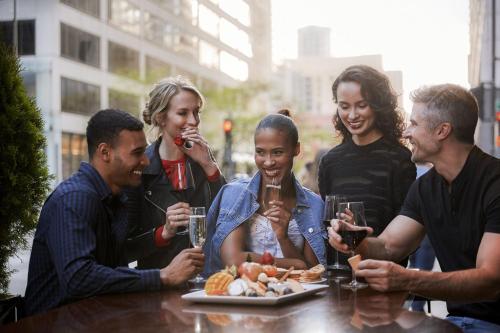 intercontinental chicago magnificent mile by ihg