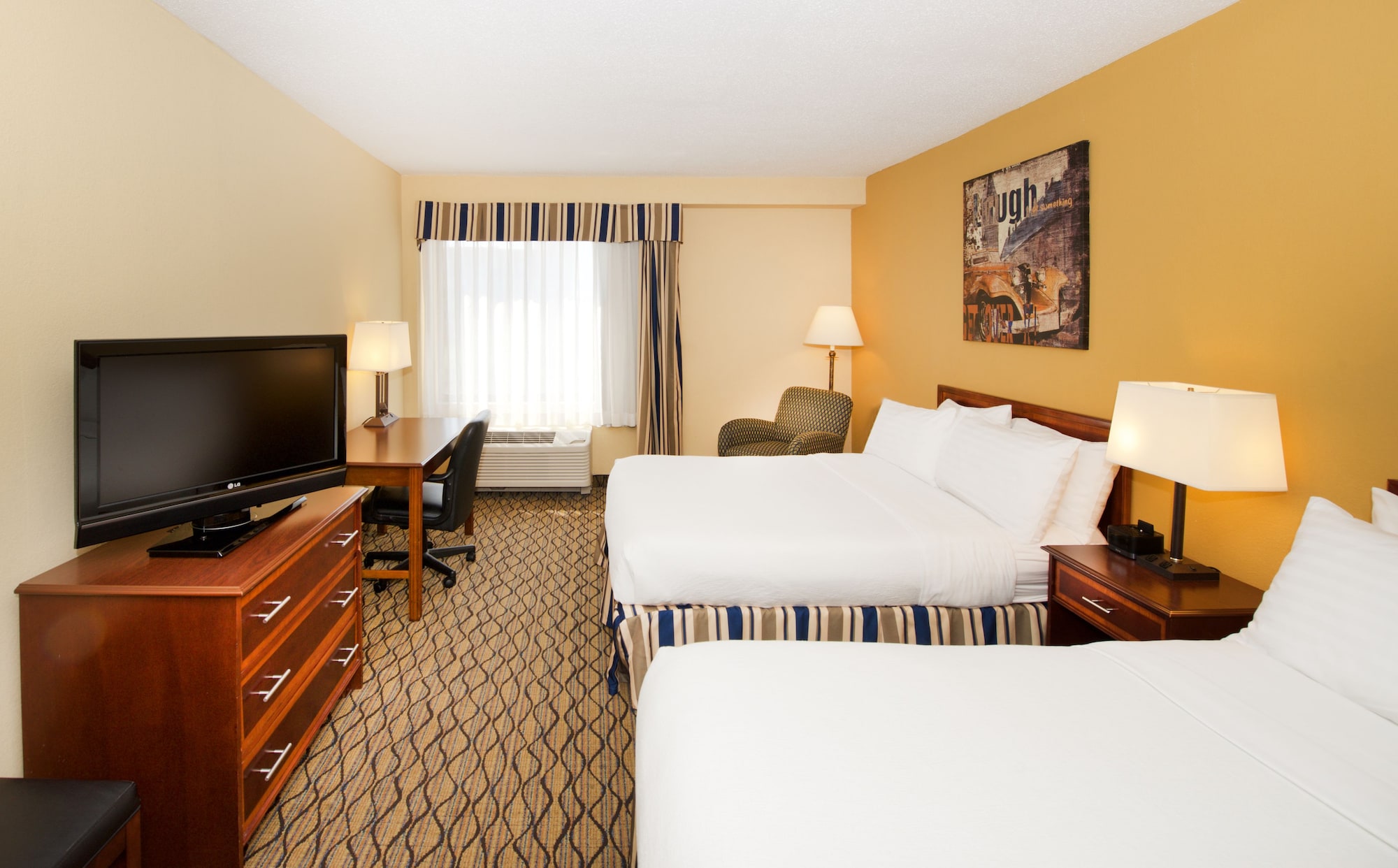 holiday inn and suites chicago downtown by ihg