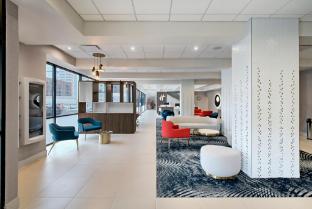 holiday inn and suites chicago downtown by ihg