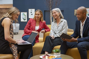 holiday inn chicago dwtn the mart by ihg