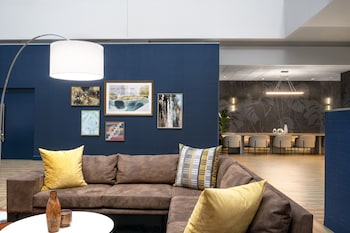 holiday inn chicago dwtn the mart by ihg
