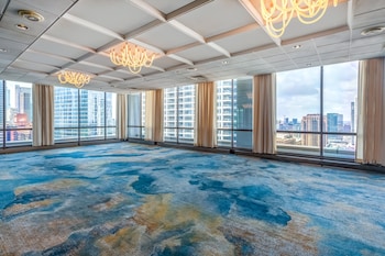 holiday inn chicago dwtn the mart by ihg