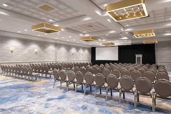 holiday inn chicago dwtn the mart by ihg