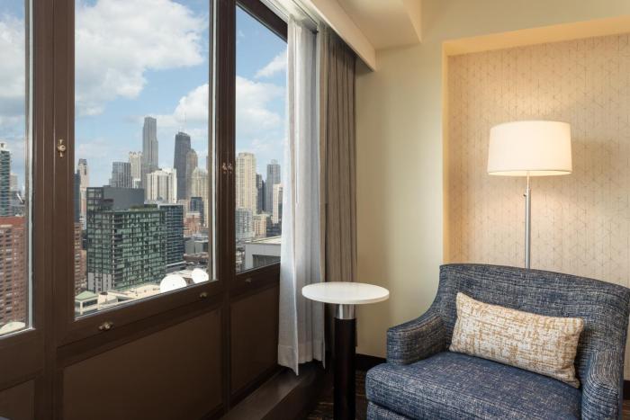holiday inn chicago dwtn the mart by ihg