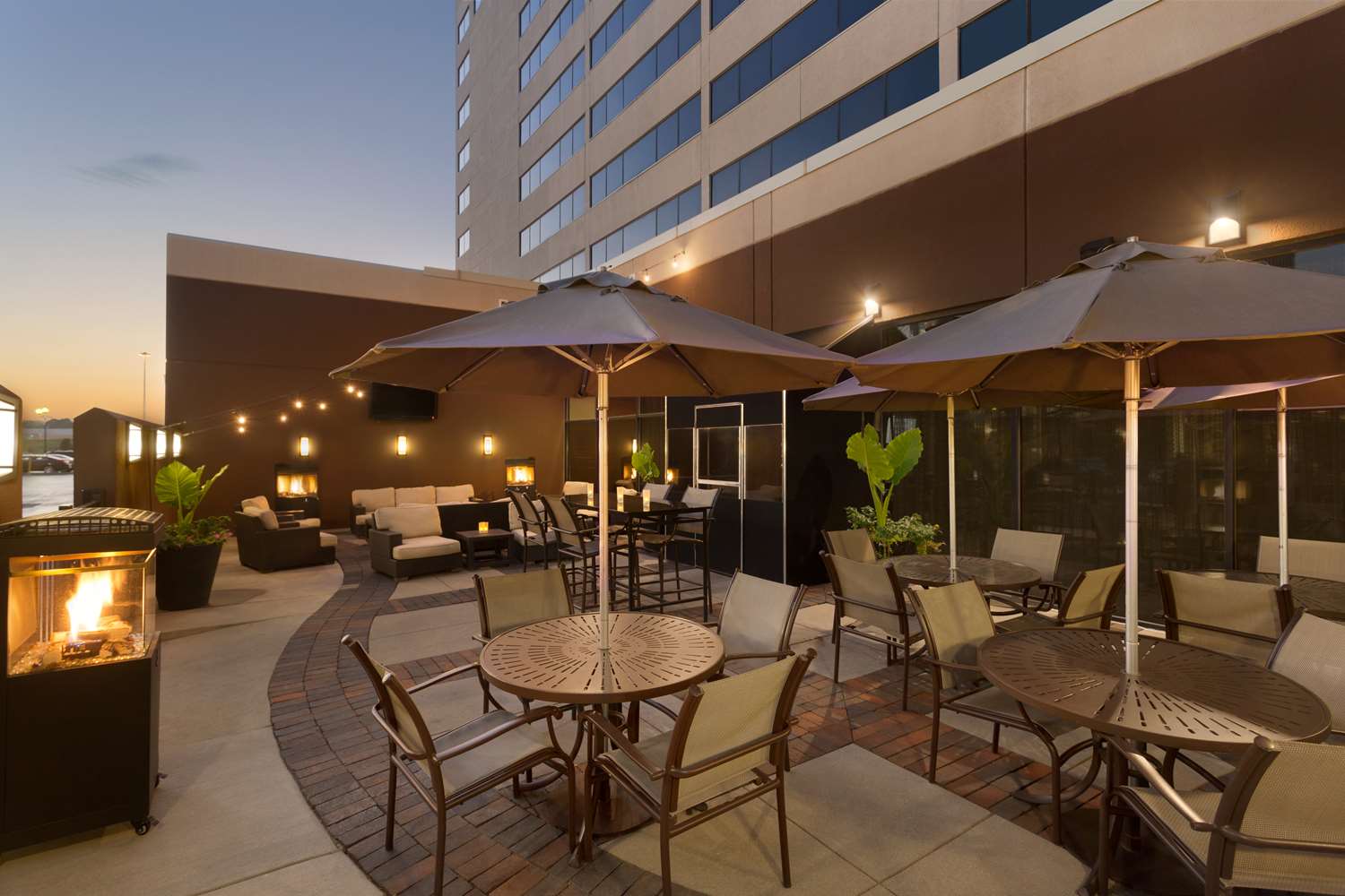 hilton chicago oak brook suites
