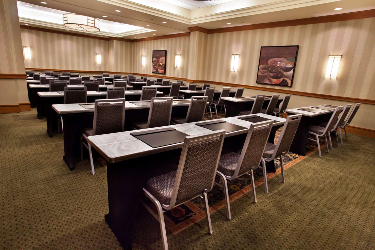 hilton chicago oak brook suites