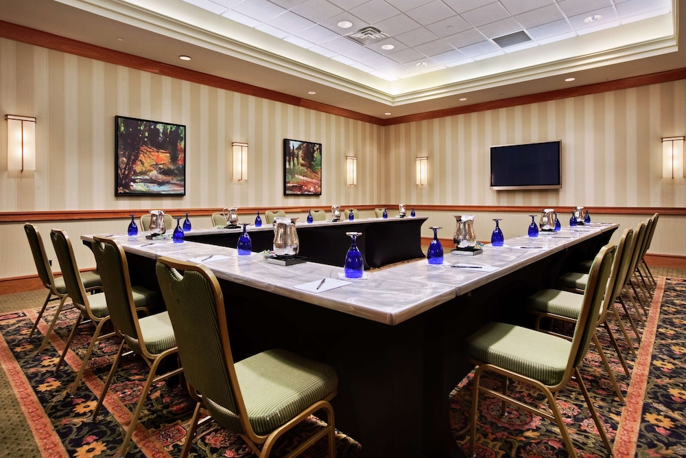hilton chicago oak brook suites
