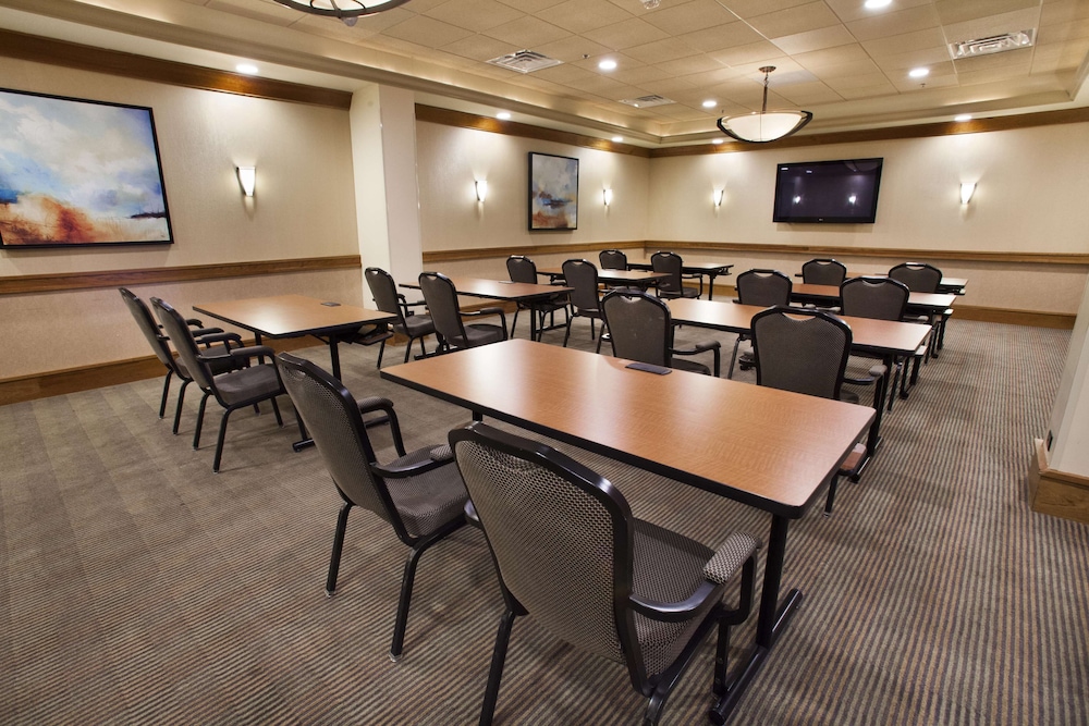 hilton chicago oak brook suites