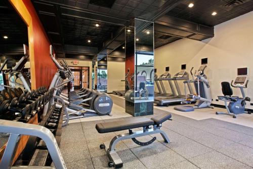 hilton chicago oak brook suites
