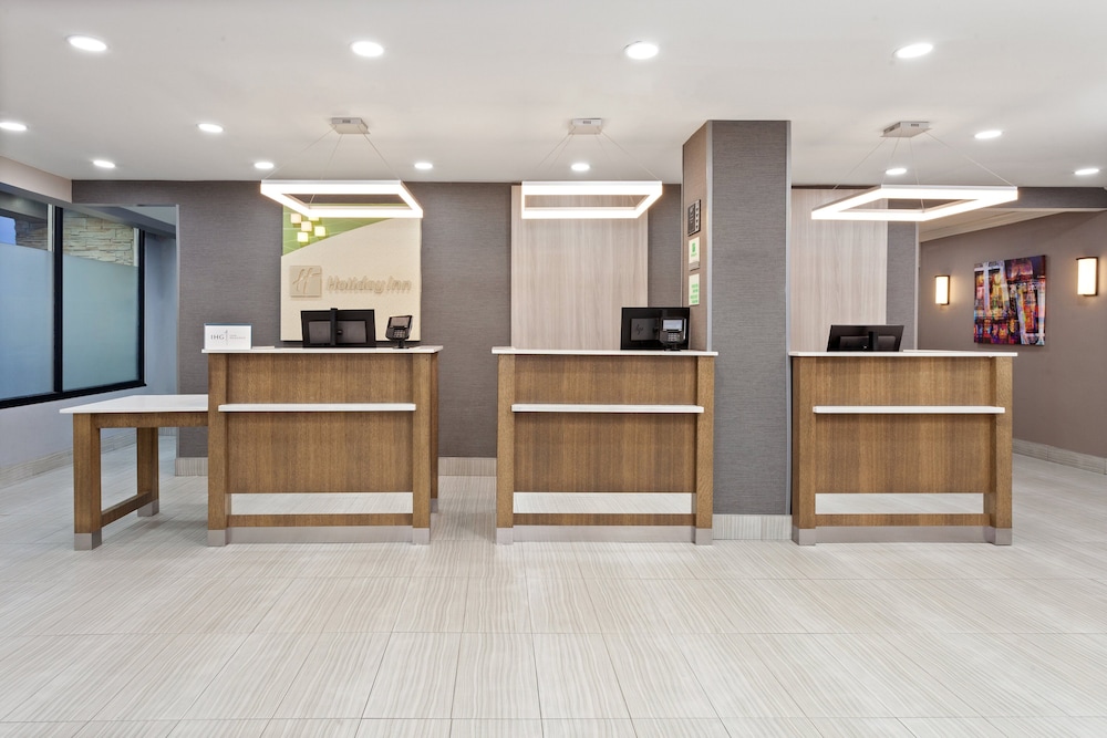 holiday inn chicago oakbrook by ihg