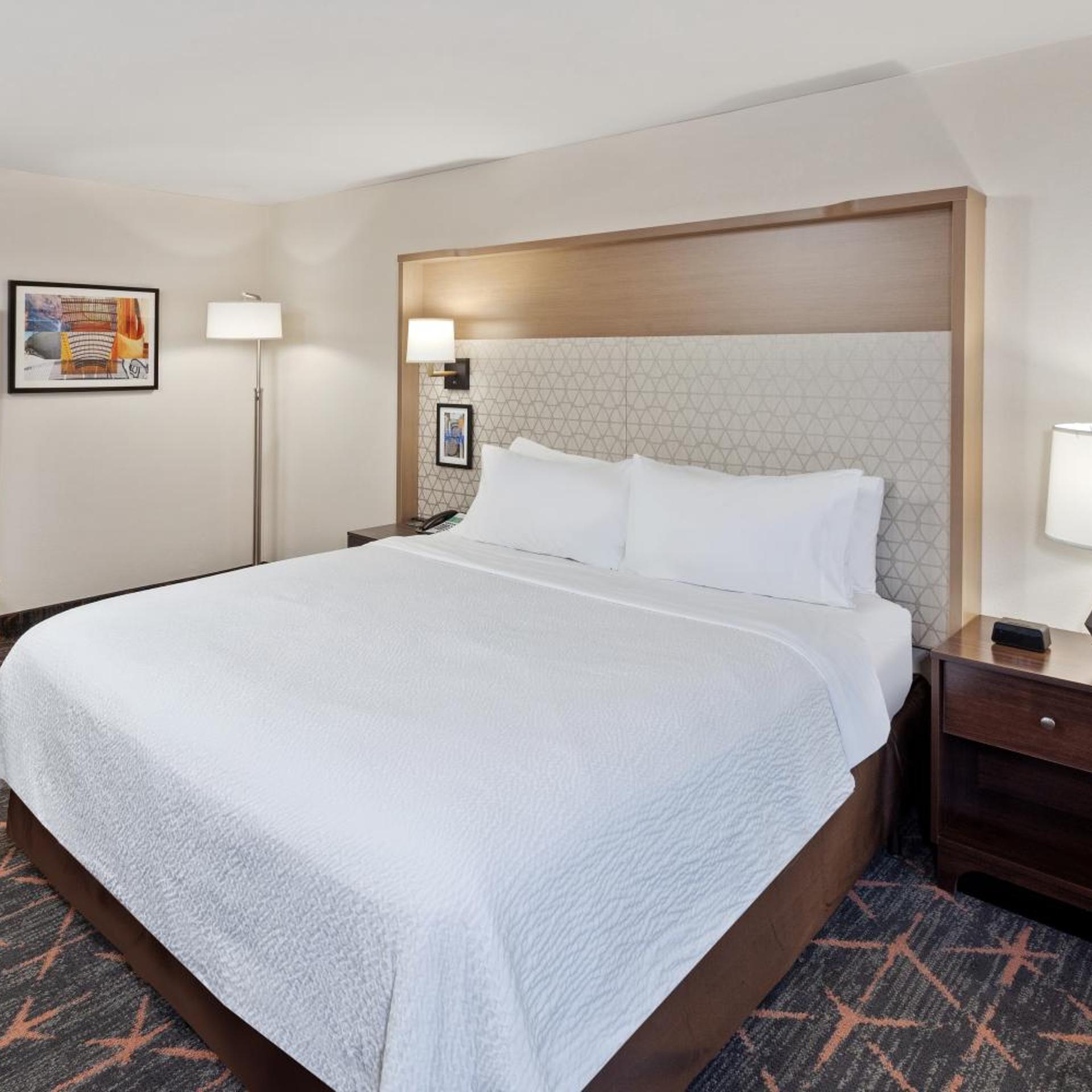 holiday inn chicago oakbrook by ihg