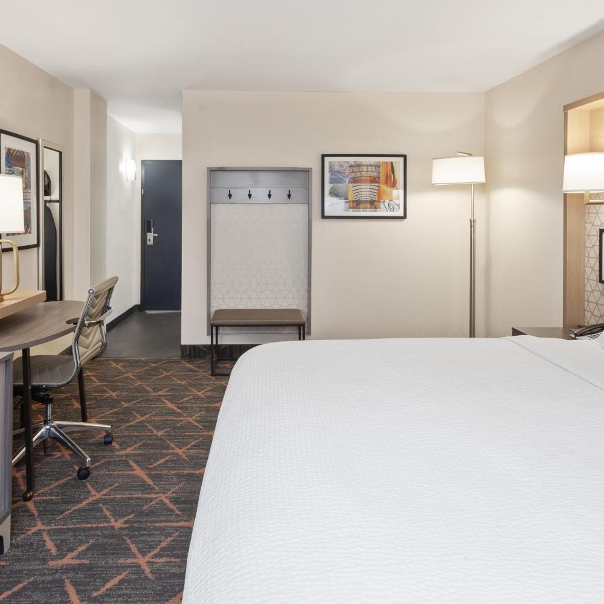 holiday inn chicago oakbrook by ihg