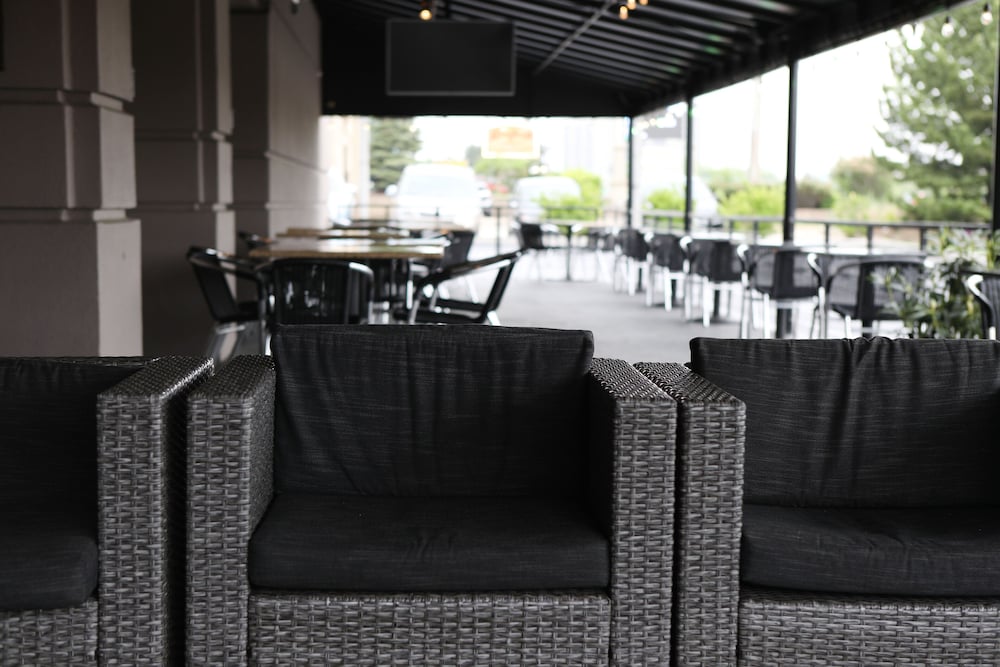 holiday inn chicago oakbrook by ihg