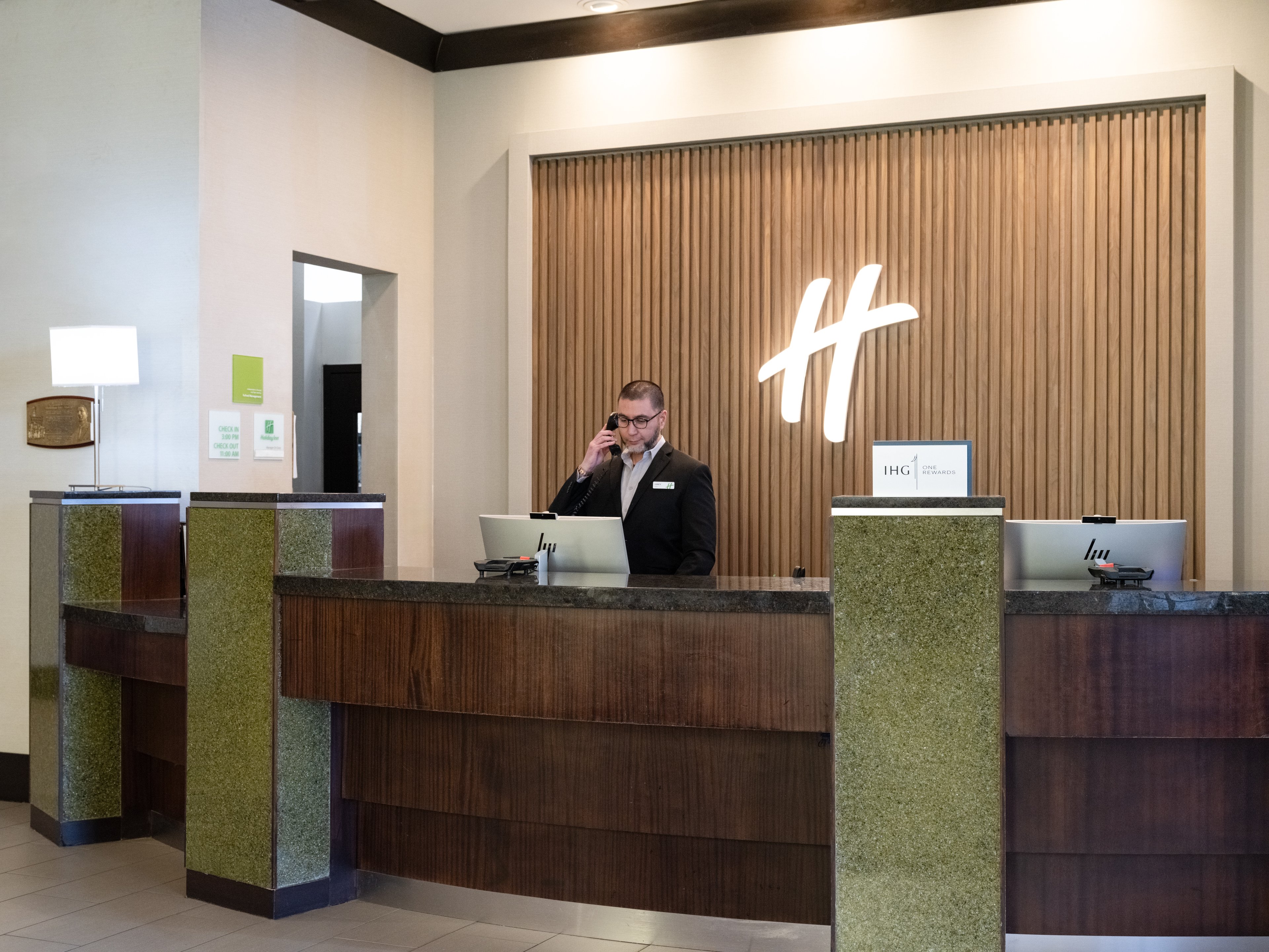 holiday inn chicago northwest elgin by ihg