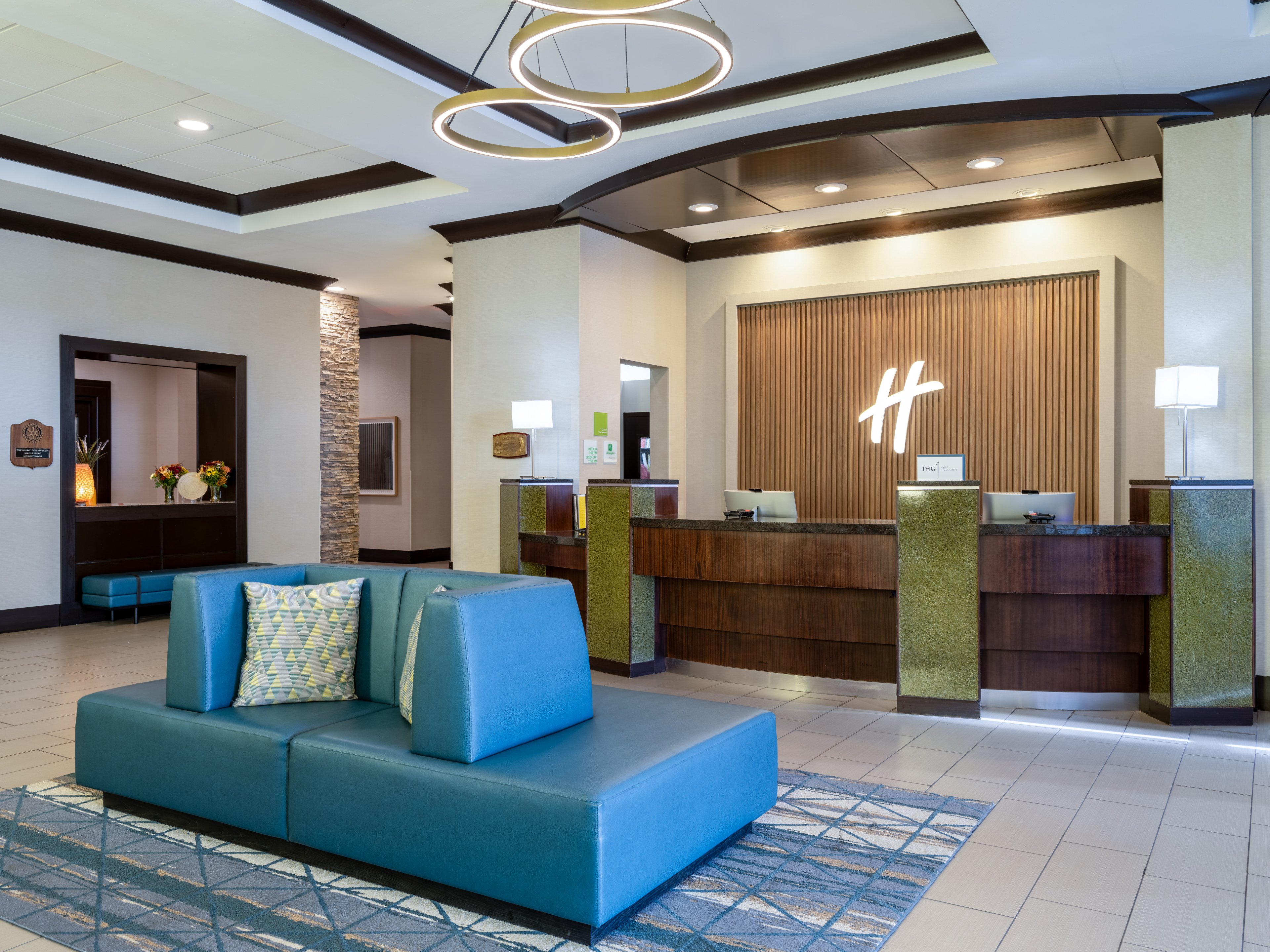 holiday inn chicago northwest elgin by ihg