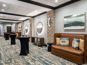 holiday inn chicago northwest elgin by ihg