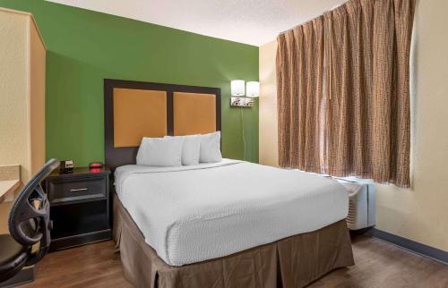 extended stay america select suites chicago lombard oakbrook