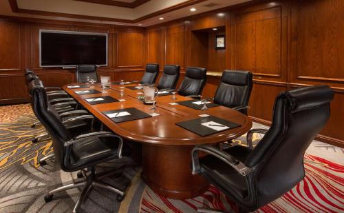 hilton chicago northbrook