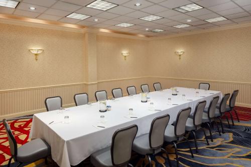 hilton chicago northbrook