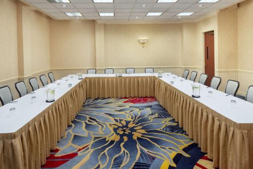 hilton chicago northbrook