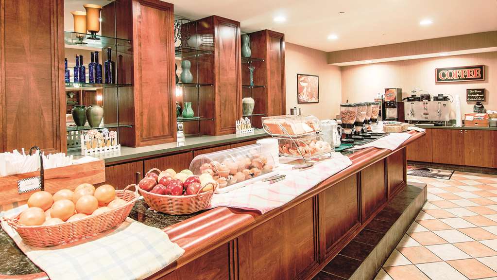 la quinta inn and suites by wyndham bannockburn deerfield