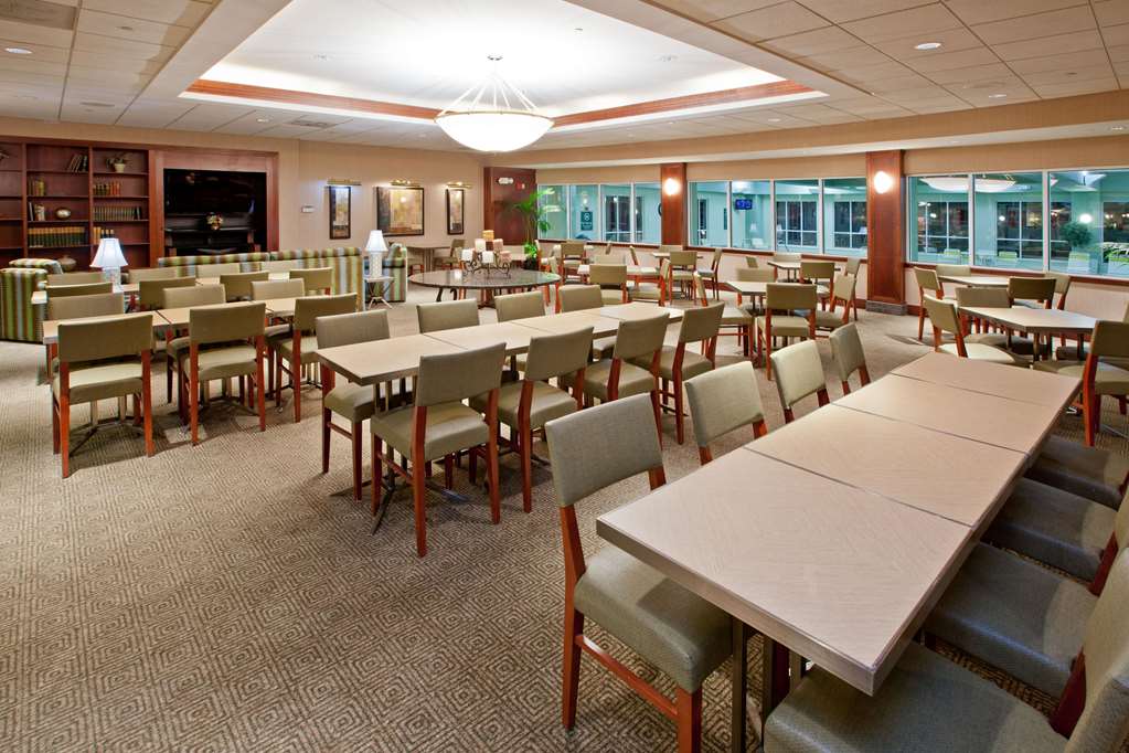 la quinta inn and suites by wyndham bannockburn deerfield