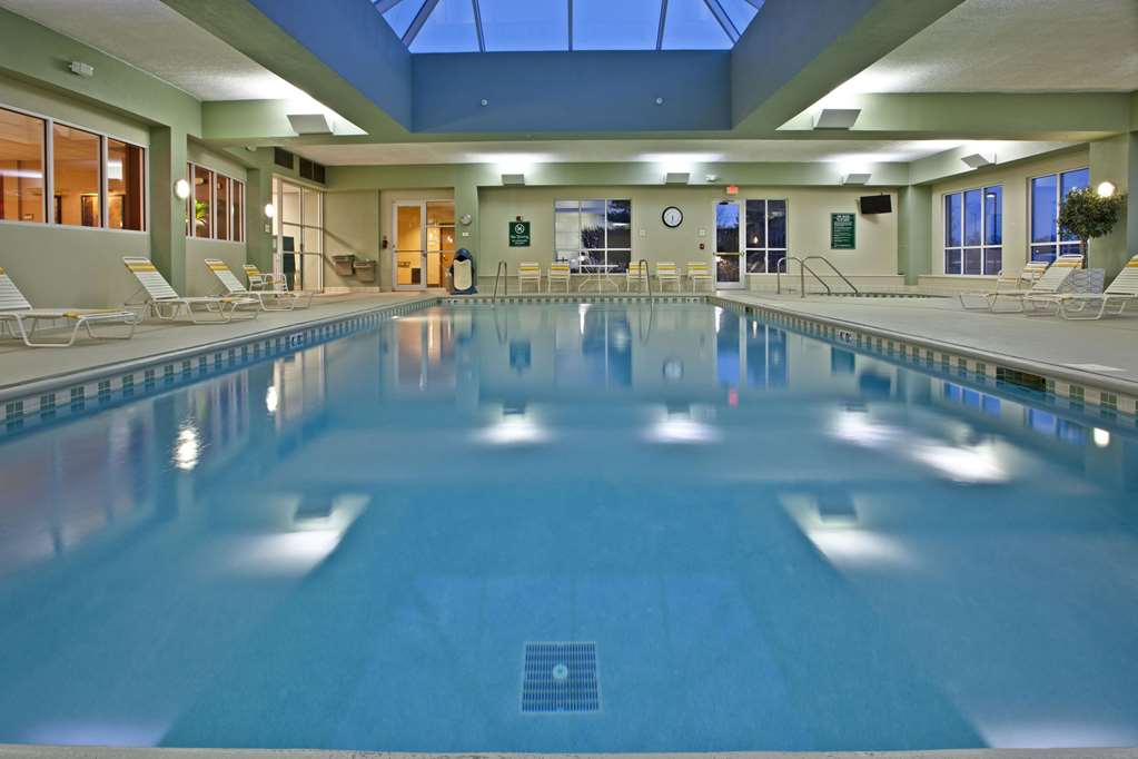 la quinta inn and suites by wyndham bannockburn deerfield