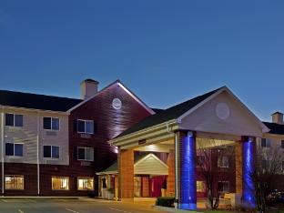 holiday inn express chicago nw vernon hills by ihg