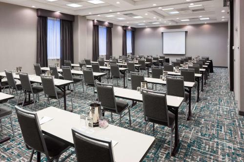hampton inn and suites chicago north shore skokie