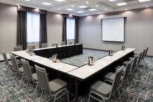 hampton inn and suites chicago north shore skokie