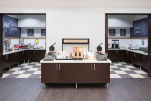 hampton inn and suites chicago north shore skokie