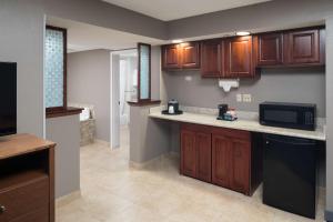 hampton inn and suites chicago north shore skokie