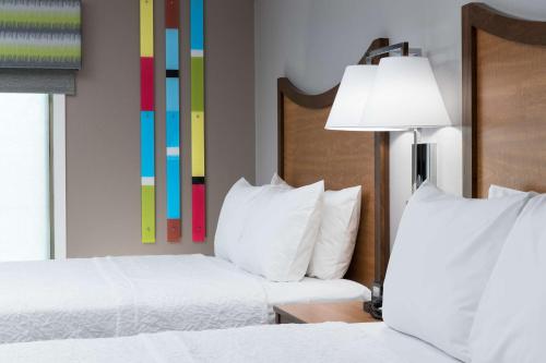 hampton inn and suites chicago north shore skokie