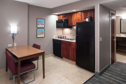 hampton inn and suites chicago north shore skokie