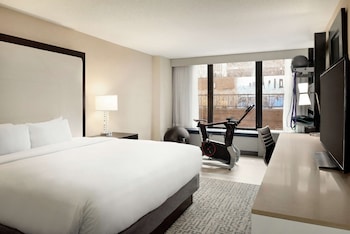 doubletree by hilton chicago magnificent mile