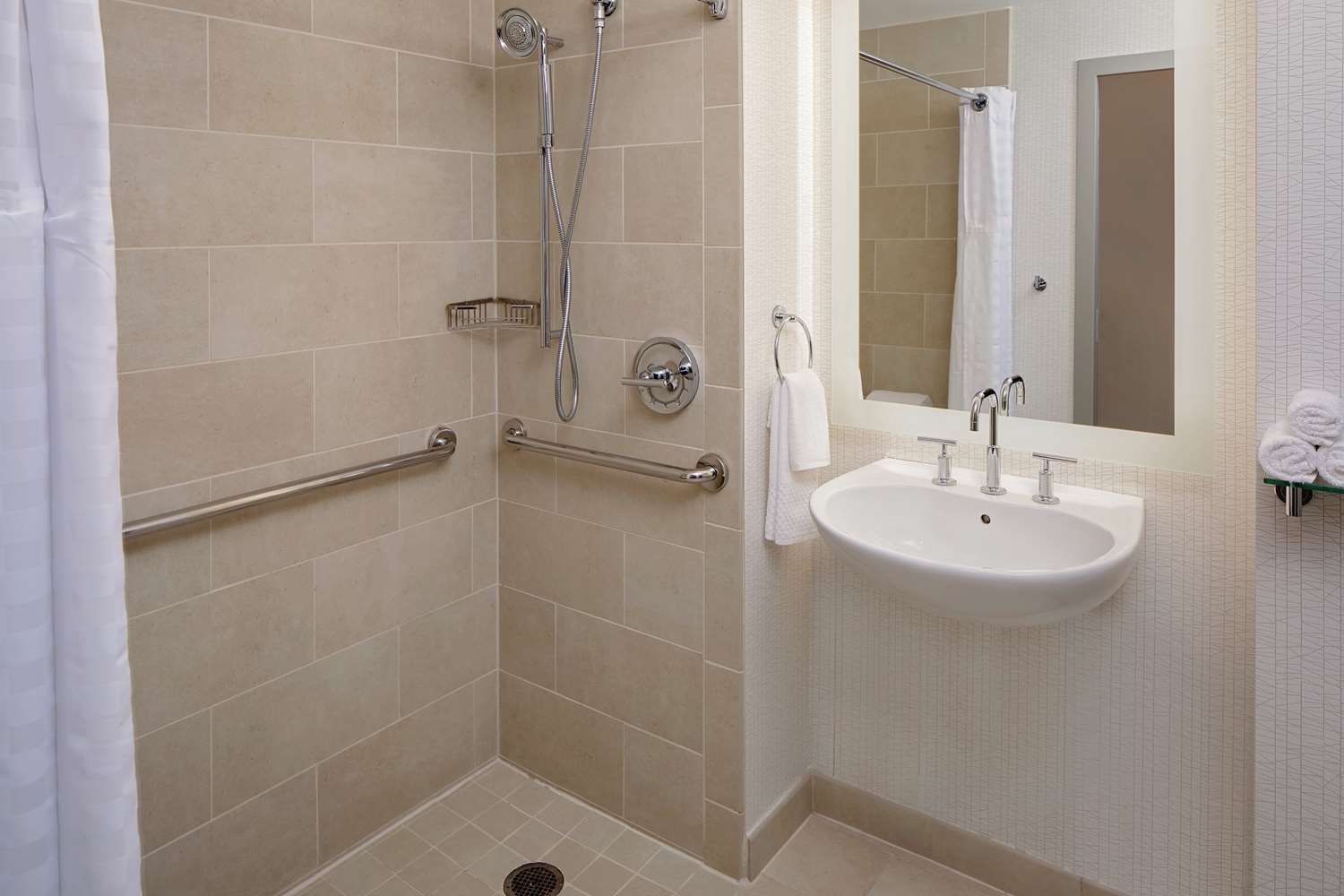doubletree by hilton chicago magnificent mile