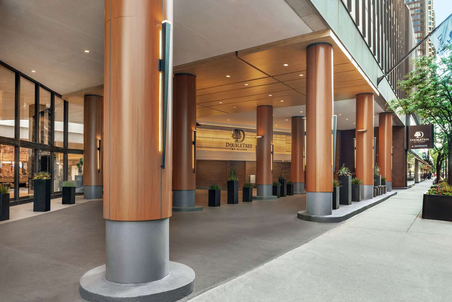 doubletree by hilton chicago magnificent mile