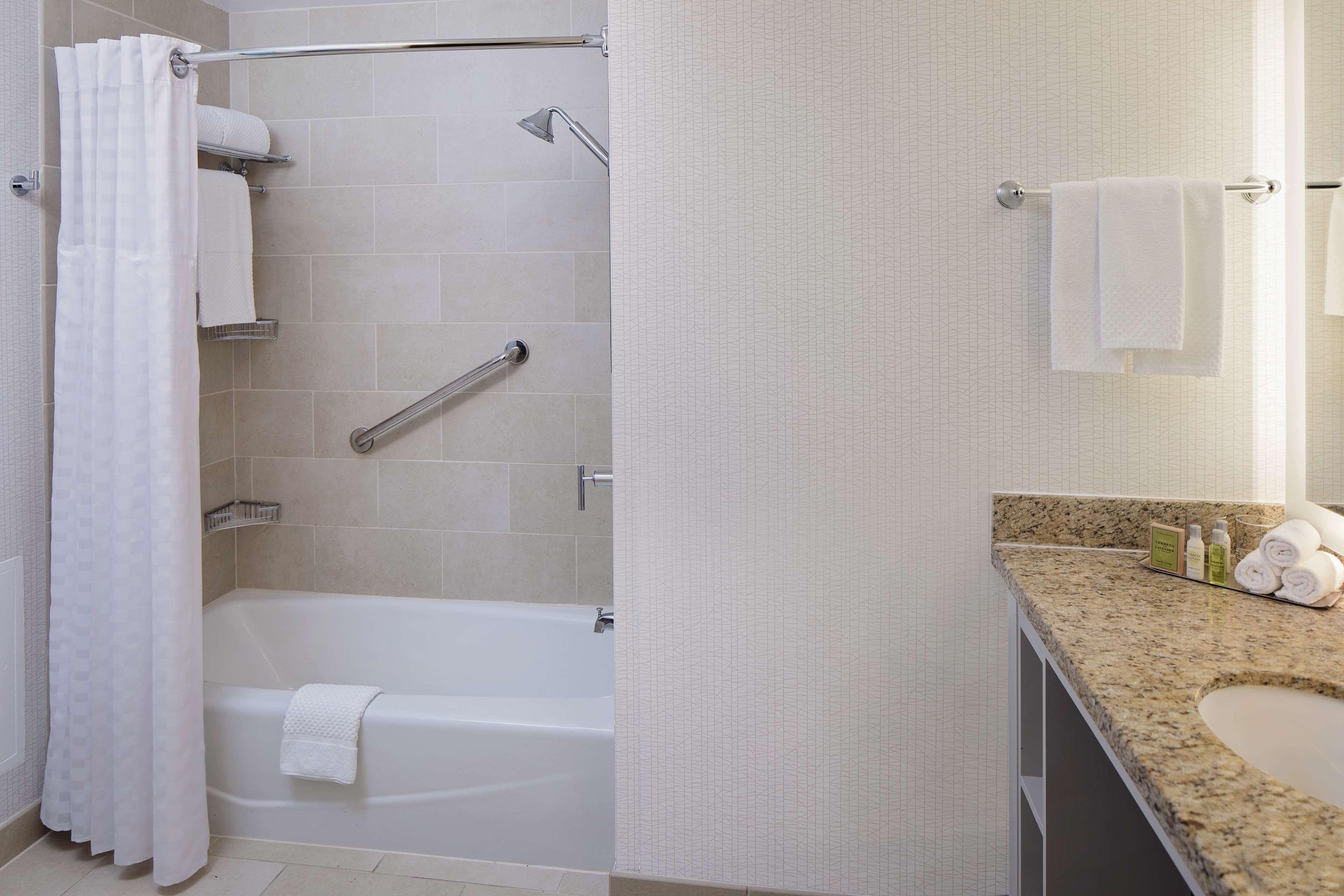 doubletree by hilton chicago magnificent mile