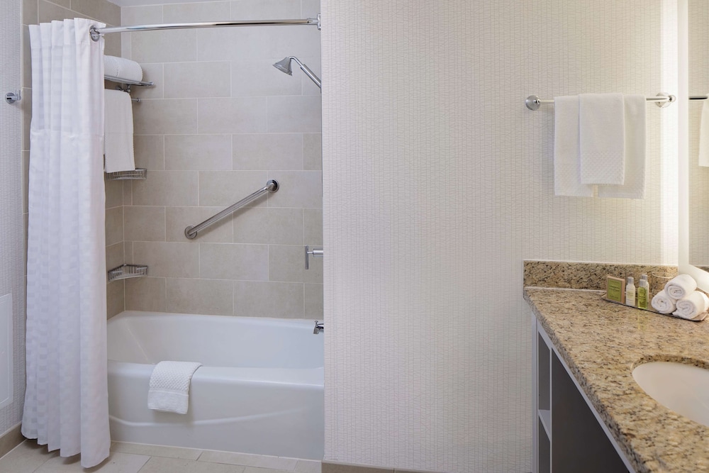 doubletree by hilton chicago magnificent mile