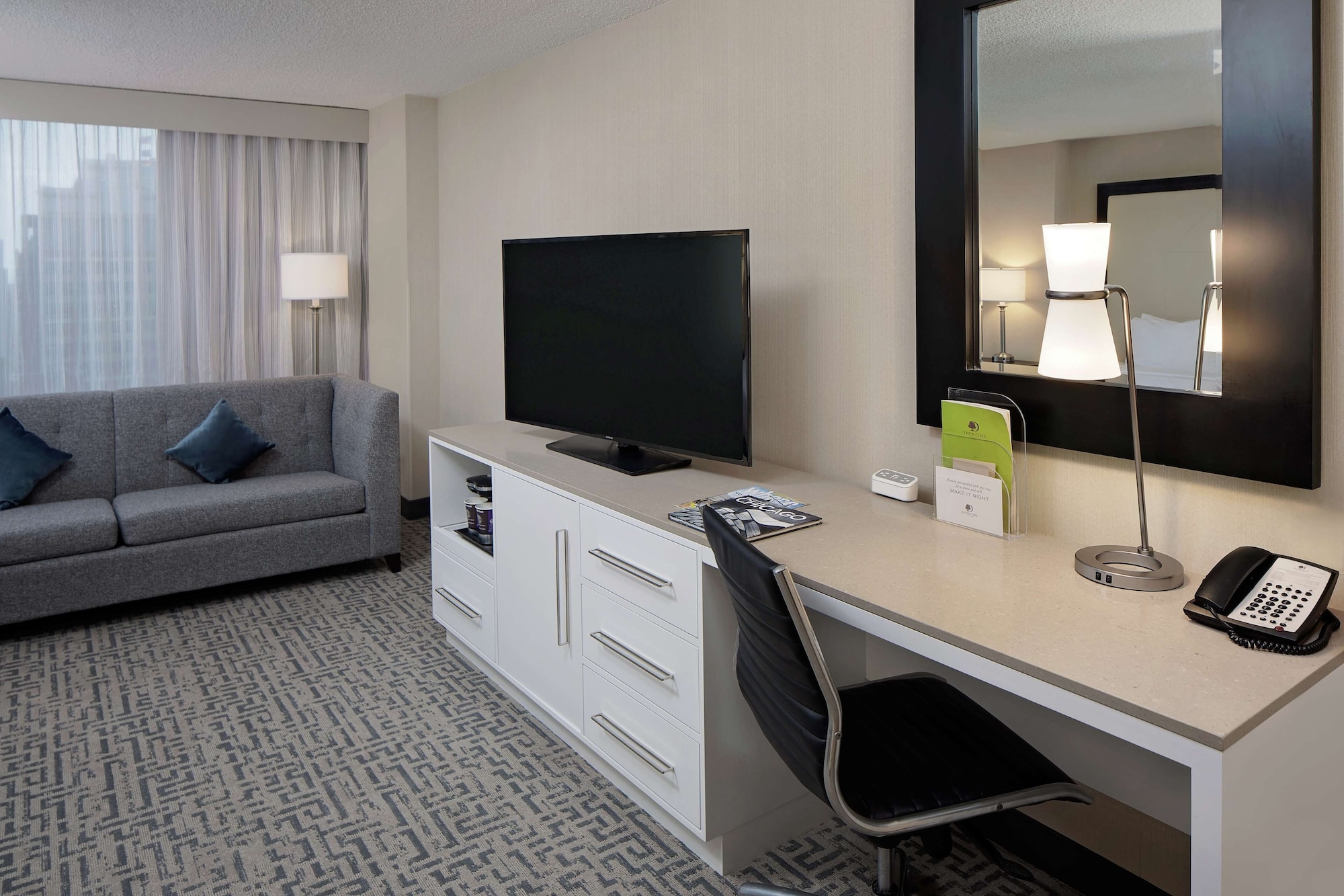 doubletree by hilton chicago magnificent mile