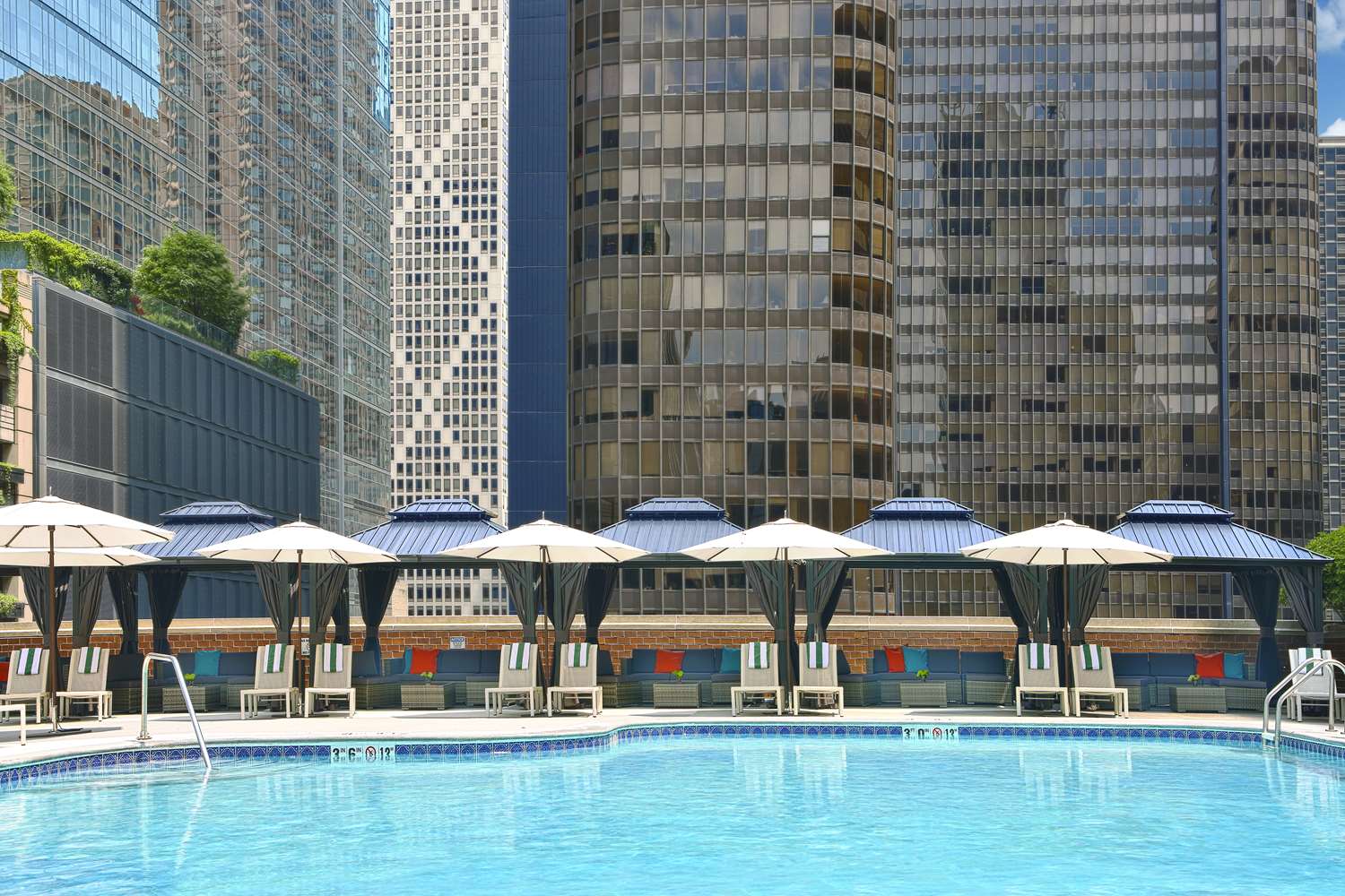 doubletree by hilton chicago magnificent mile