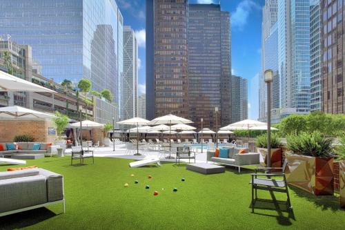 doubletree by hilton chicago magnificent mile
