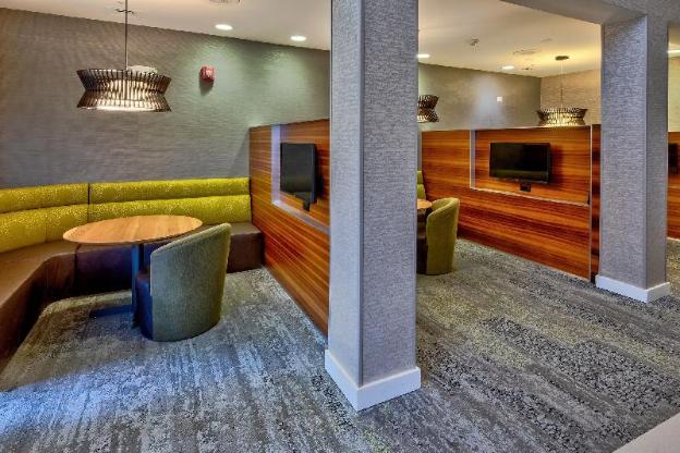 courtyard chicago st charles