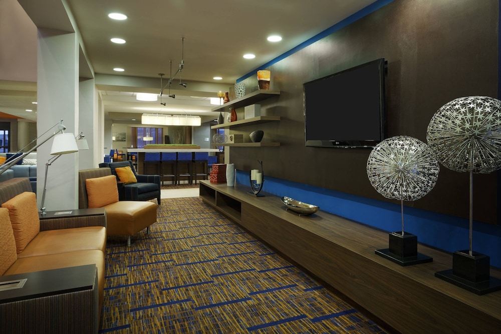 courtyard chicago st charles