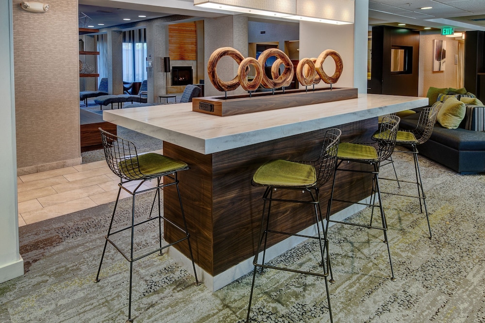 courtyard chicago st charles