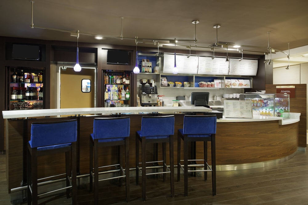 courtyard chicago st charles