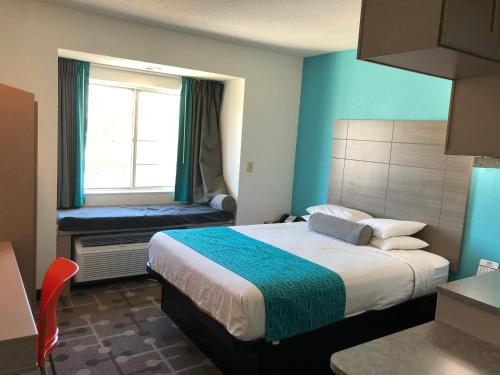 red lion inn and suites elk grove village
